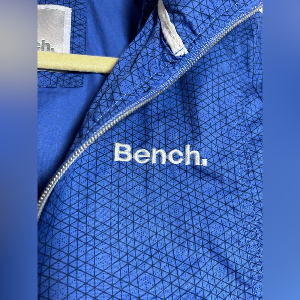 Small Bench Lightweight Spring Jacket, Buckle Bke… - image 2